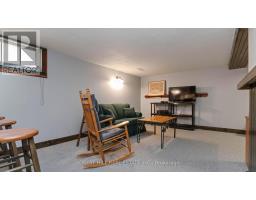 910 OXFORD STREET W - 28