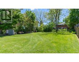 910 OXFORD STREET W - 44