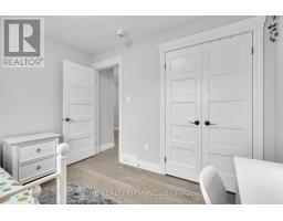 67 BOYD BOULEVARD - 26