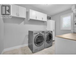 67 BOYD BOULEVARD - 30