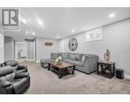67 BOYD BOULEVARD - 33