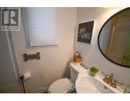 10 MILFORD CRESCENT - 25