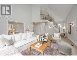 38 MORAINE WALK - 11