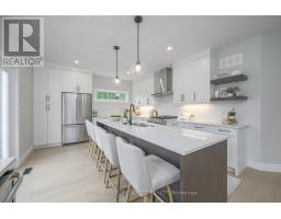 38 MORAINE WALK - 13