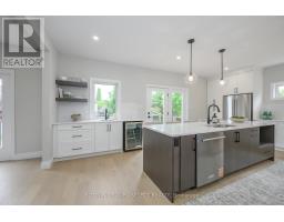 38 MORAINE WALK - 16