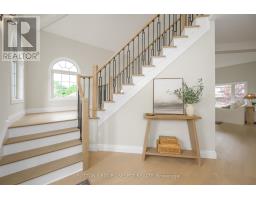 38 MORAINE WALK - 4