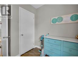 287 ADMIRAL DRIVE - 18