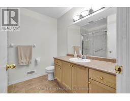 1204 DARNLEY BOULEVARD - 16