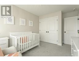12 - 555 SUNNINGDALE ROAD E - 19