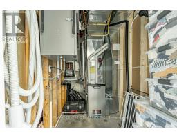 12 - 555 SUNNINGDALE ROAD E - 32