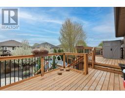 43 BRIDLE PATH - 34