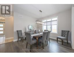 35 - 1061 EAGLETRACE DRIVE - 14