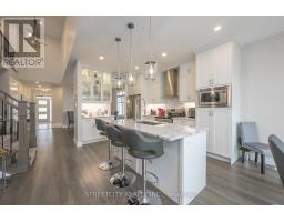 35 - 1061 EAGLETRACE DRIVE - 19