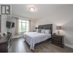 35 - 1061 EAGLETRACE DRIVE - 25