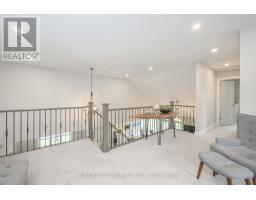 35 - 1061 EAGLETRACE DRIVE - 34
