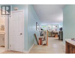 32 - 19 AUGUSTA CRESCENT - 7
