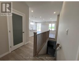 33 HEMLOCK CRESCENT - 9