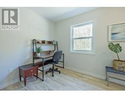 6 ADDISON STREET - 27