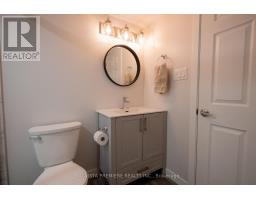 825 BINNING STREET W - 40
