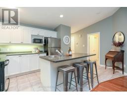 20 - 1241 BEAVERBROOK AVENUE - 17