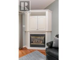 20 - 1241 BEAVERBROOK AVENUE - 26