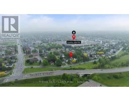 78 SINCLAIR AVENUE - 33