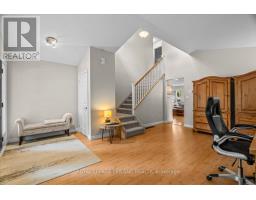 215 DERUITER DRIVE - 6