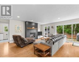 215 DERUITER DRIVE - 8