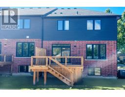 418 OLD WONDERLAND ROAD - 38