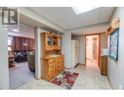 60 JAMES STREET N - 23