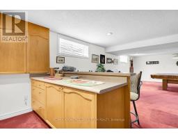 61 CALVERT LANE - 39