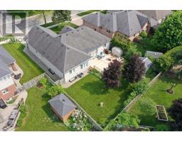 61 CALVERT LANE - 5