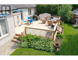 61 CALVERT LANE - 7