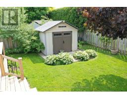 61 CALVERT LANE - 9