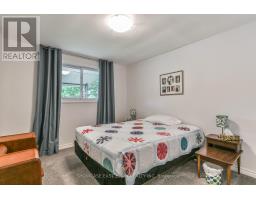 450 JOHN STREET S - 14