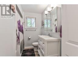 450 JOHN STREET S - 18