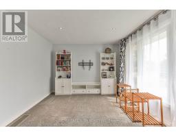 450 JOHN STREET S - 4