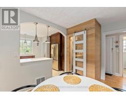 32 BRISCOE STREET E - 17