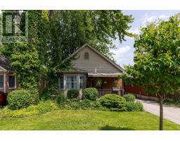 32 BRISCOE STREET E - 2