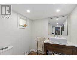 32 BRISCOE STREET E - 29