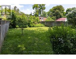 32 BRISCOE STREET E - 30