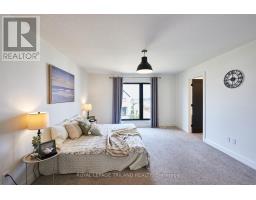 927 UPPER POINT AVENUE - 20