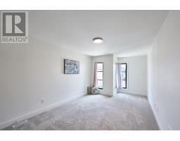 927 UPPER POINT AVENUE - 36