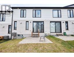 927 UPPER POINT AVENUE - 45