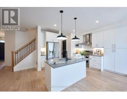 927 UPPER POINT AVENUE - 8