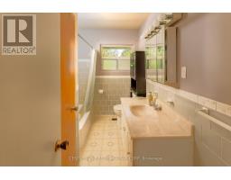 202 RENFRO CRESCENT - 15