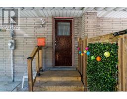 202 RENFRO CRESCENT - 21