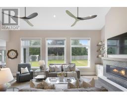 18 - 7091 CLAYTON WALK - 19