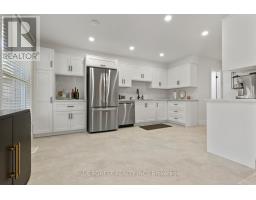 375 EVERGLADE CRESCENT - 17