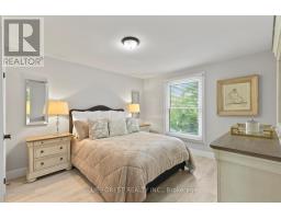 375 EVERGLADE CRESCENT - 31